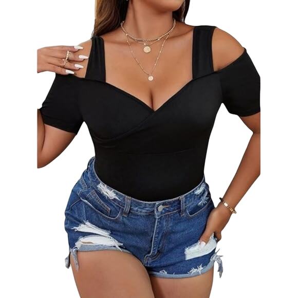 ❄️2/$5❄️[B7] NWOT Black Cold Shoulder Bodysuit, Size 2X - Picture 3 of 6